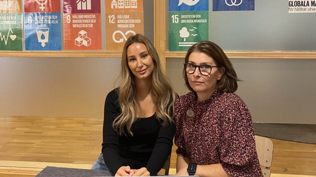 Tamara Todorovic, kurator, och Katarina Montenius, rektor Vittra Östertälje.