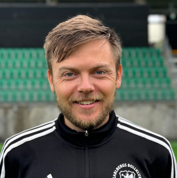 Martin Mild i fotbollströja.